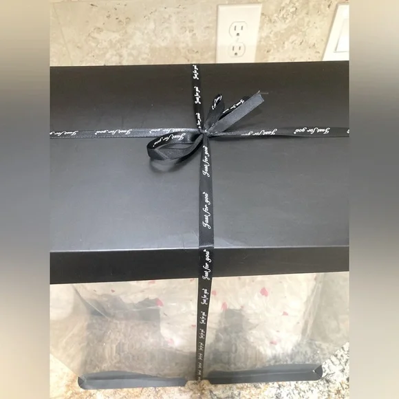 NWT Unicorn flower arrangement | Artificial rose unicorn - Picture 5 of 6